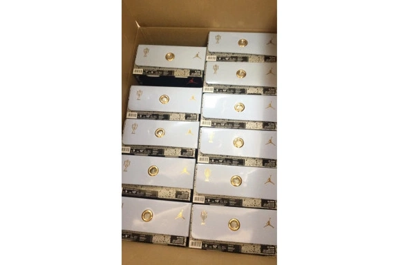 X ICE BLUE AIR JSP JORDAN 5 TROPHY CI1899-400 ROOM CI1899-400 1210